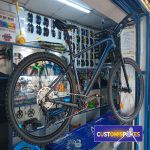 1x Rockrider Size 29 10 Speed