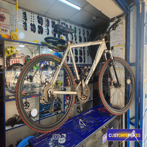 EX UK ROK Size 26 Bicycle